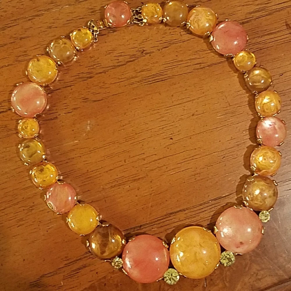 Stunning necklace
