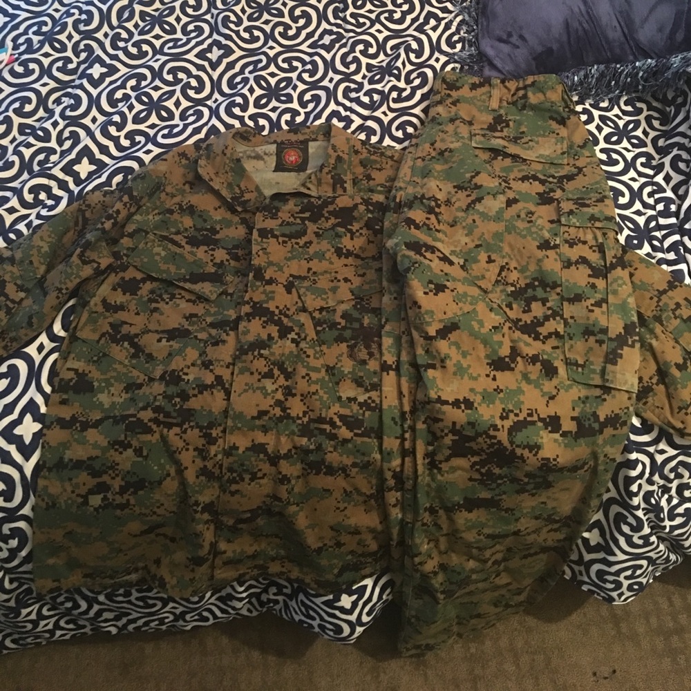 United States Marine Corps Blouse & Pants Camo