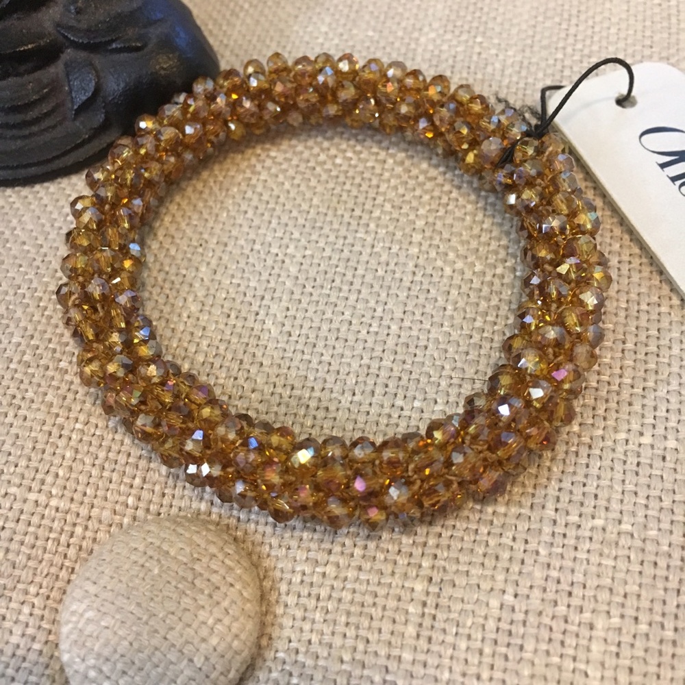 One Wink Gold Beaded Stretch Bracelet