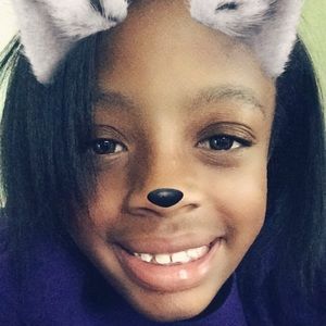 Meet your Posher, Cyan