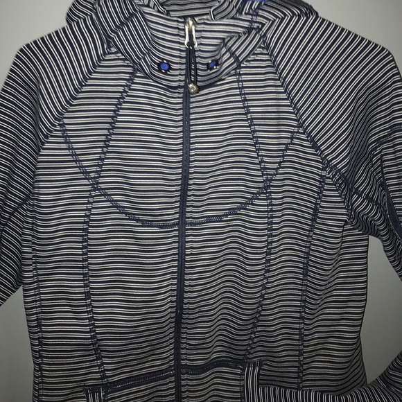 Athleta Running Jacket - Picture 2 of 4