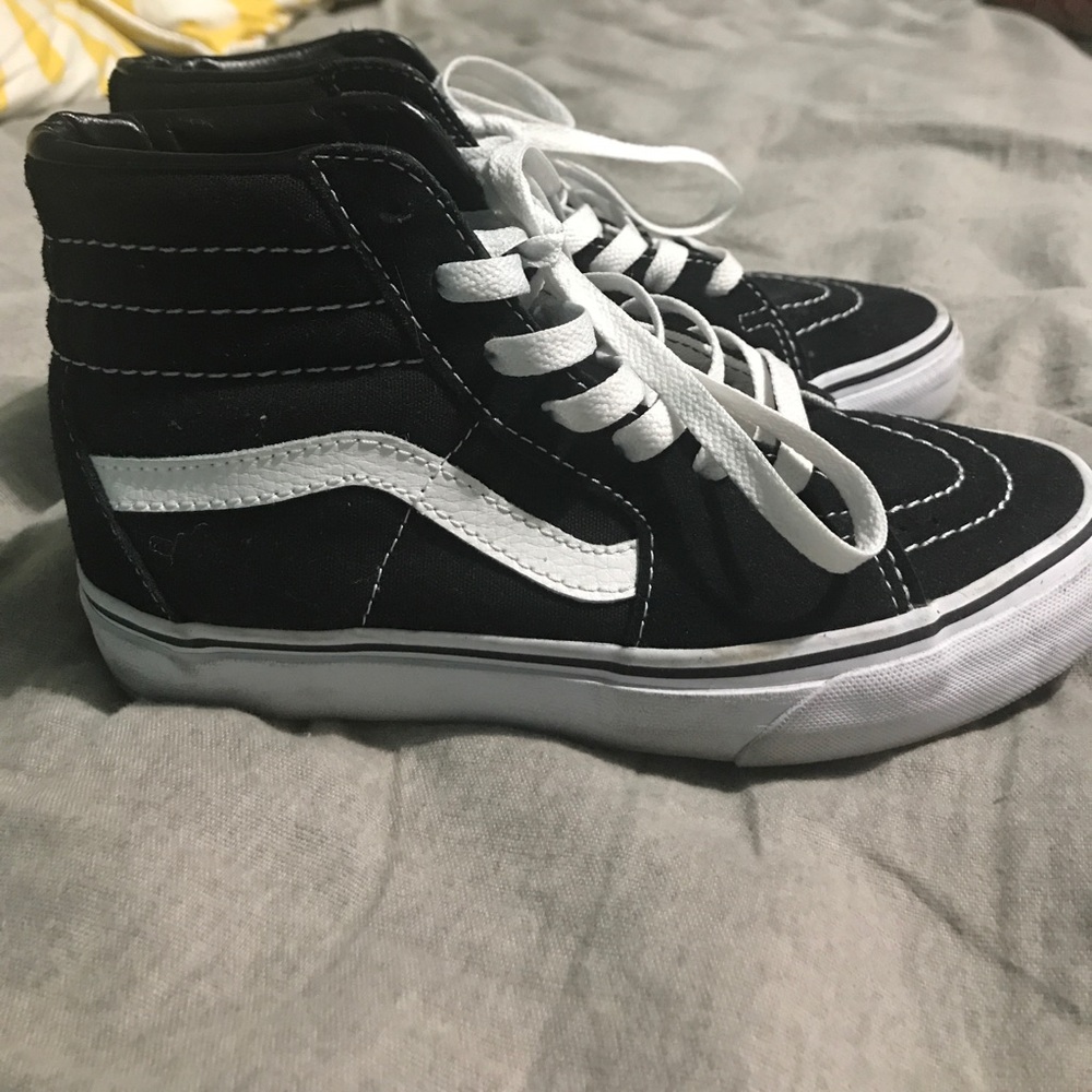 🚫🚫SOLD 🚫🚫Vans High Top "Old Skool"
