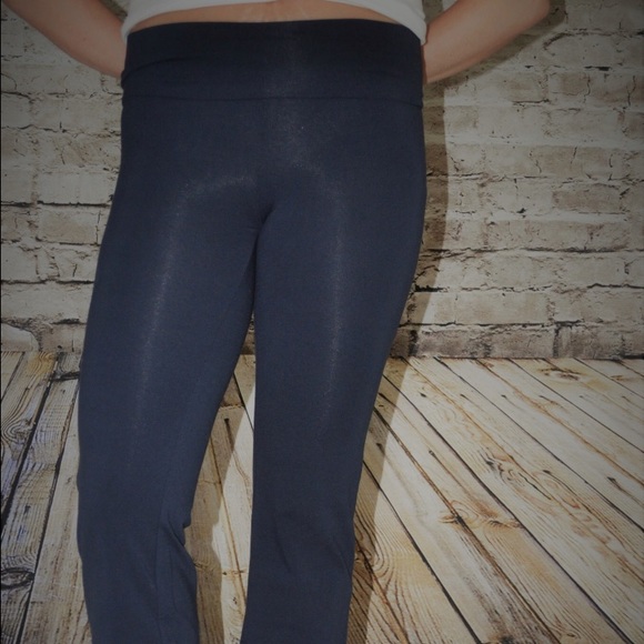 Navy Straight Legged, Fold Top Yoga Pants - Picture 2 of 3