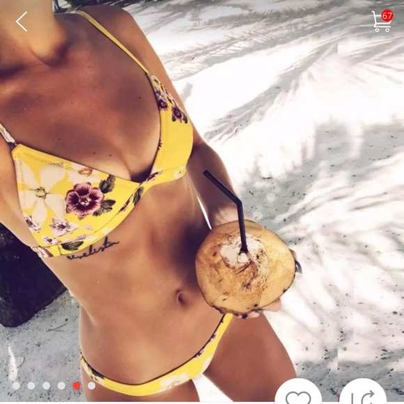 -TWO LEFT- Neon yellow floral cheeky bikini - Picture 3 of 7