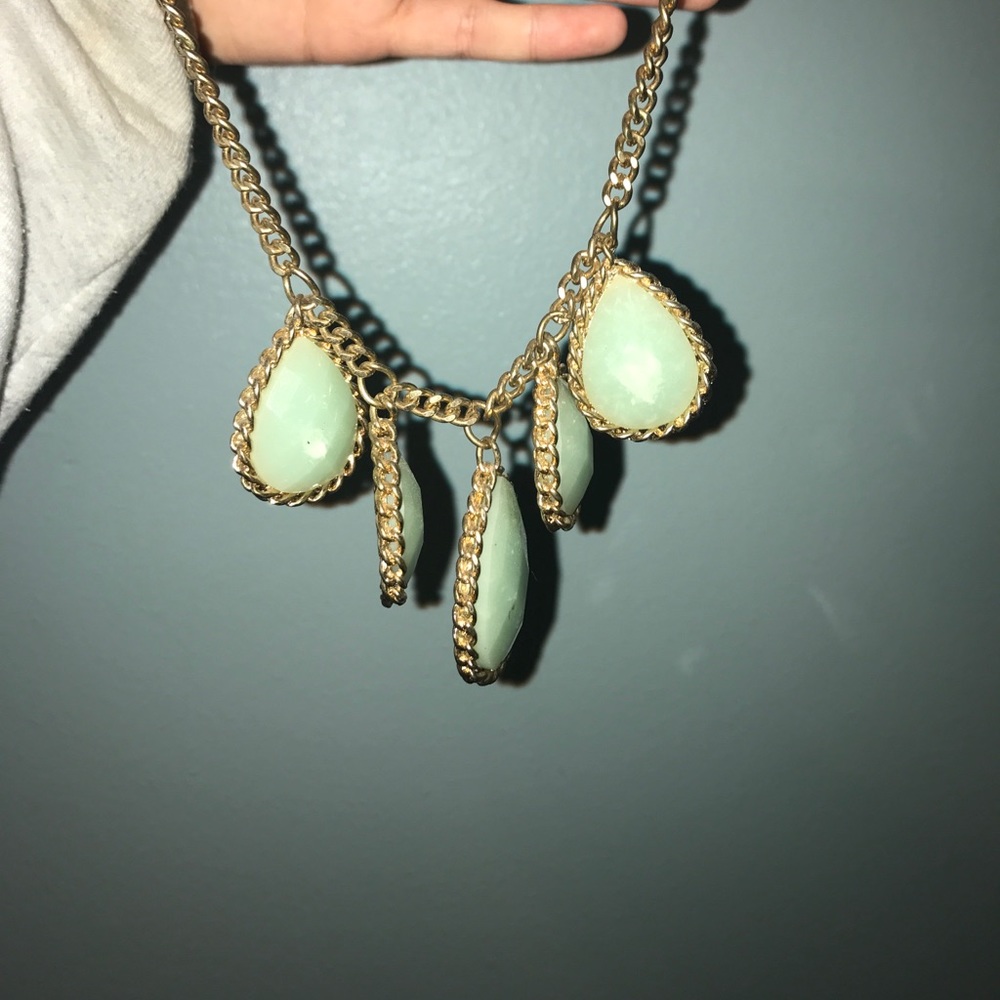 jewel necklace