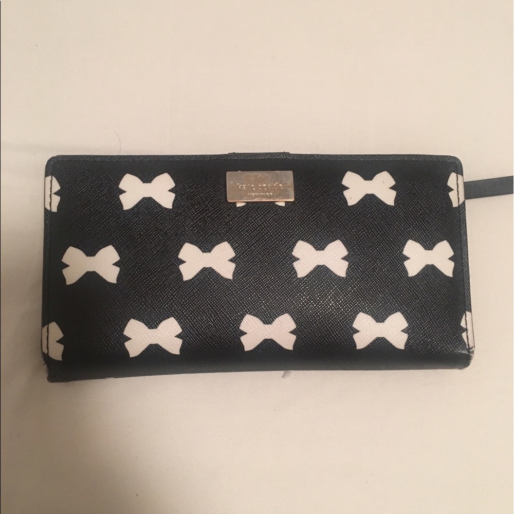 Kate Spade Bow Wallet