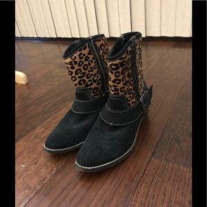 Kelsi Dagger Boots