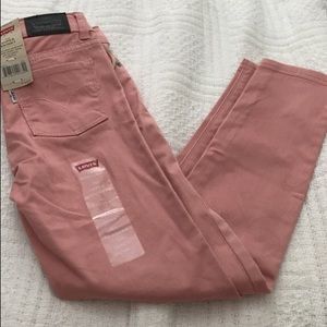 Kids Levi girls jeans!