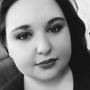 Meet your Posher, Brandi