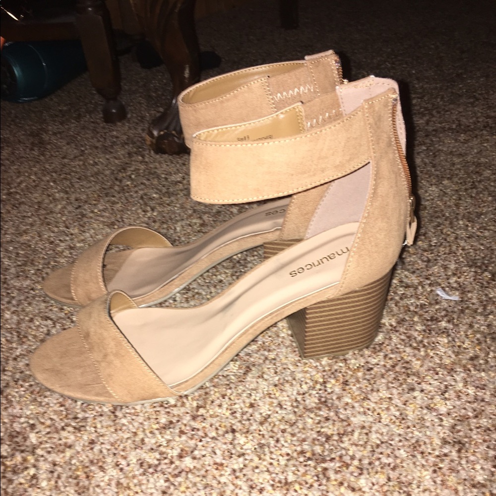 Maurices Block Heeled Shoes, Size 9