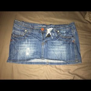 VERY mini skirt 5 for $10 🚨