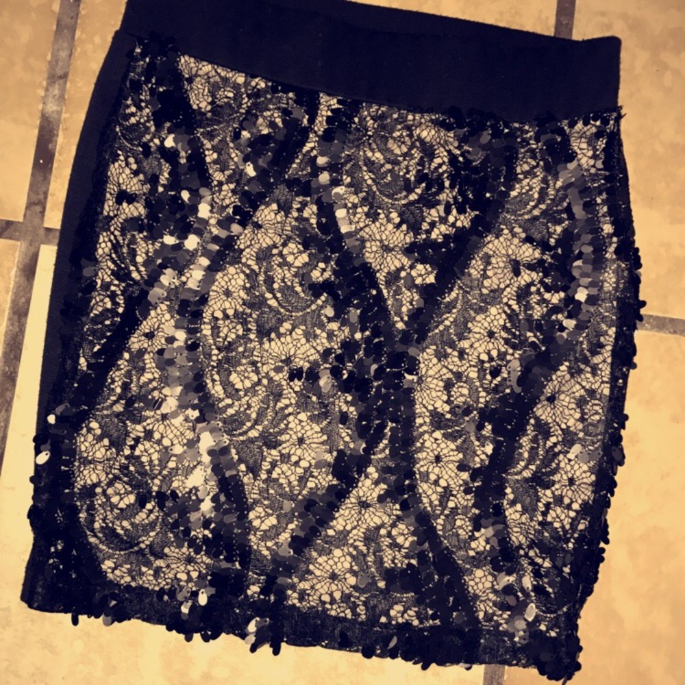 WILLING TO TRADE💖