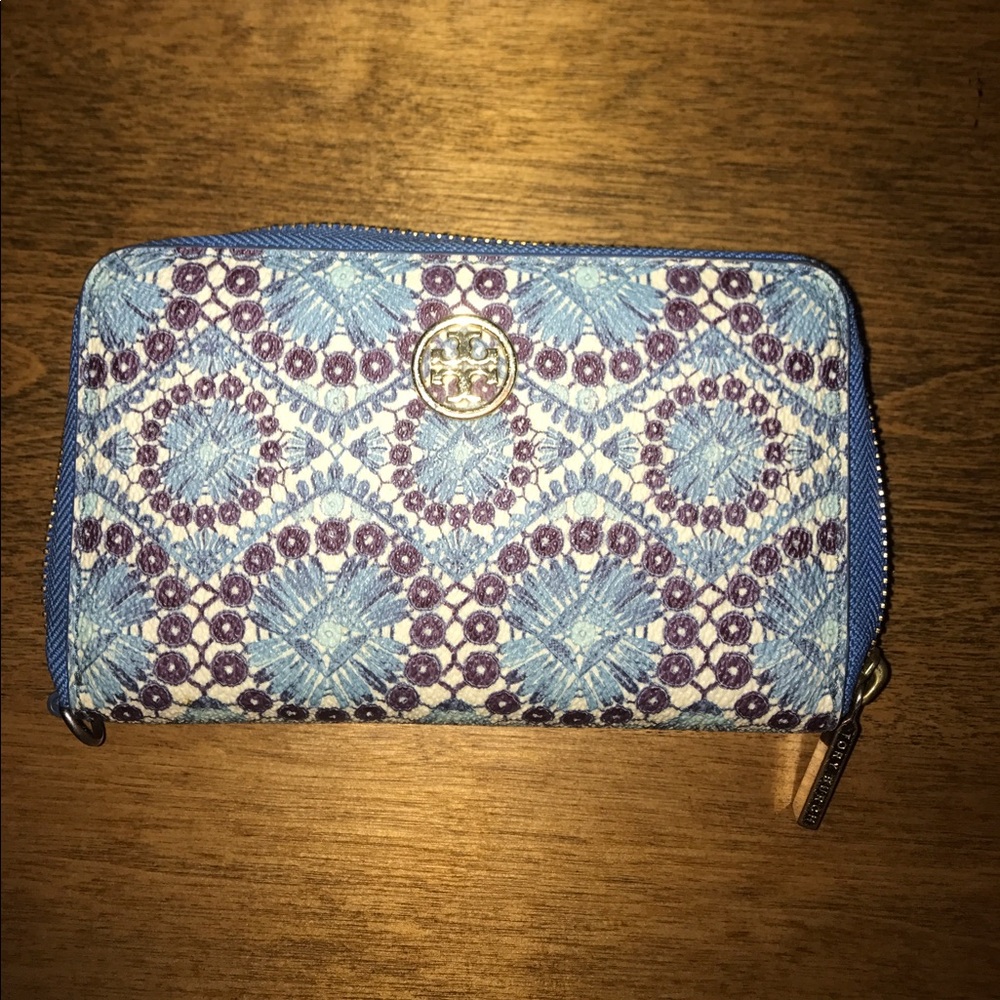 Tory Burch wallet