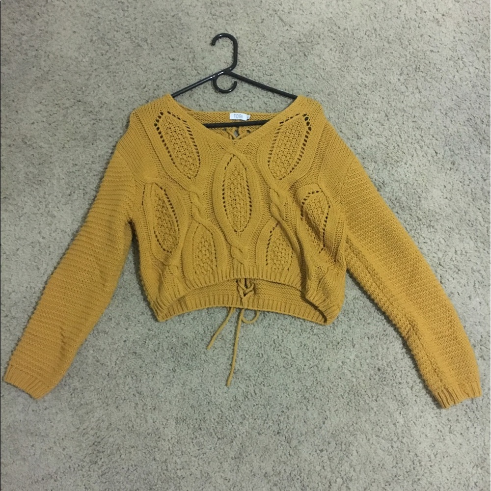 Tobi Crop top sweater in gold size L