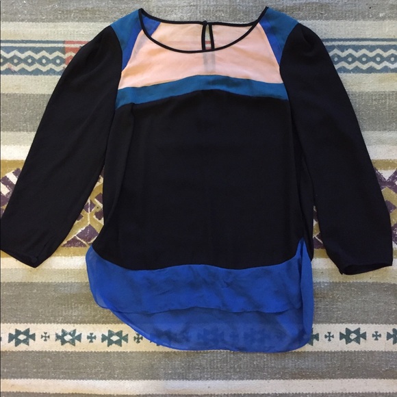 BCBG Max Azria XS long sleeve silk blouse - Picture 1 of 3