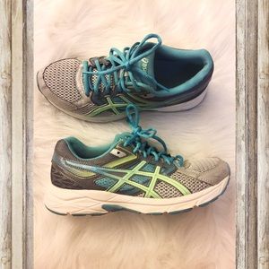 Asics Gel Contend 3 Size 8 Women's! Lightly worn!