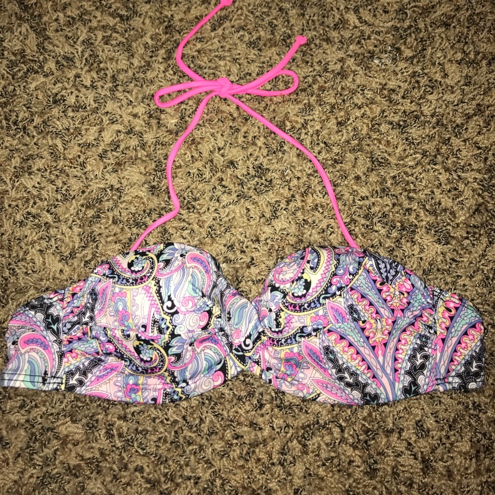 VS padded swimsuit top
