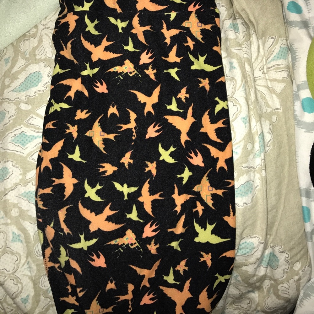 LuLaRoe bird leggings