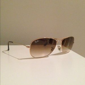 Ray-Ban Aviator Sunglasses