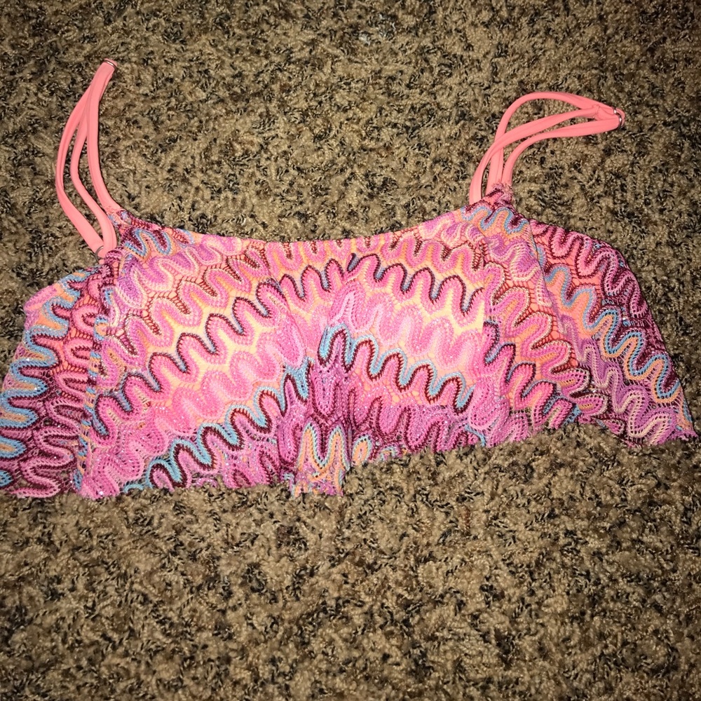 ruffle swimsuit top