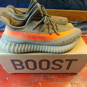 Adidas Yeezy v2 belugas