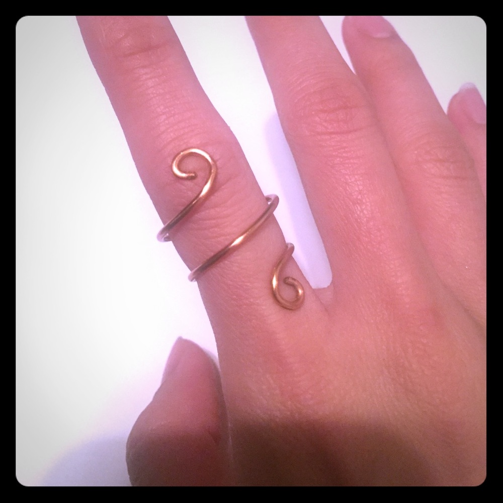Climbing Rose Gold Ring
