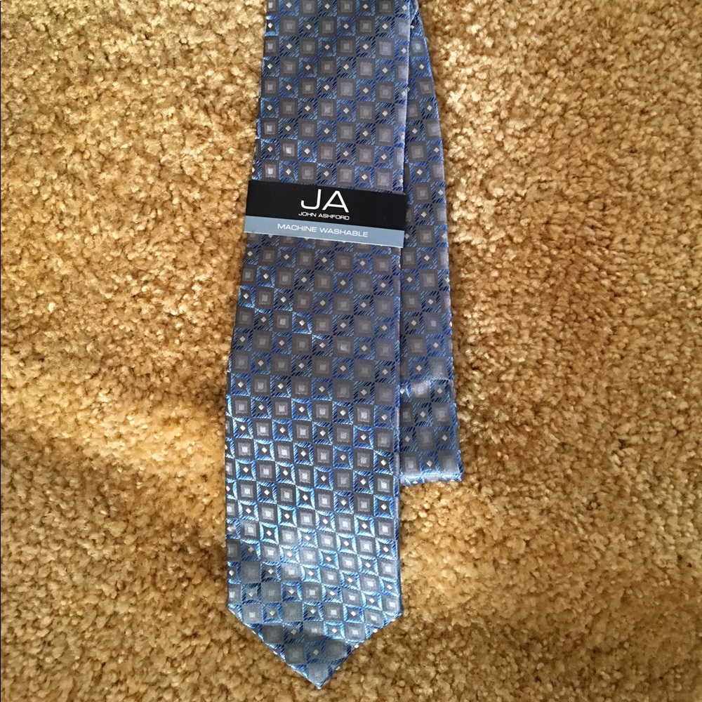 New John Ashford Wide cut Grey Tie.