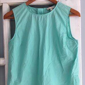 Mint GAP sleeveless shell