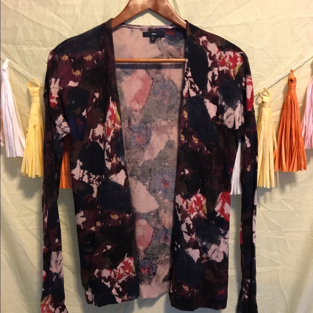 Gap cardigan