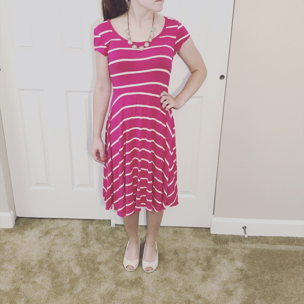 Old Navy Striped Midi Dress - XS