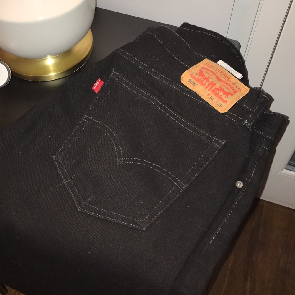 Men's Black Levi's 505