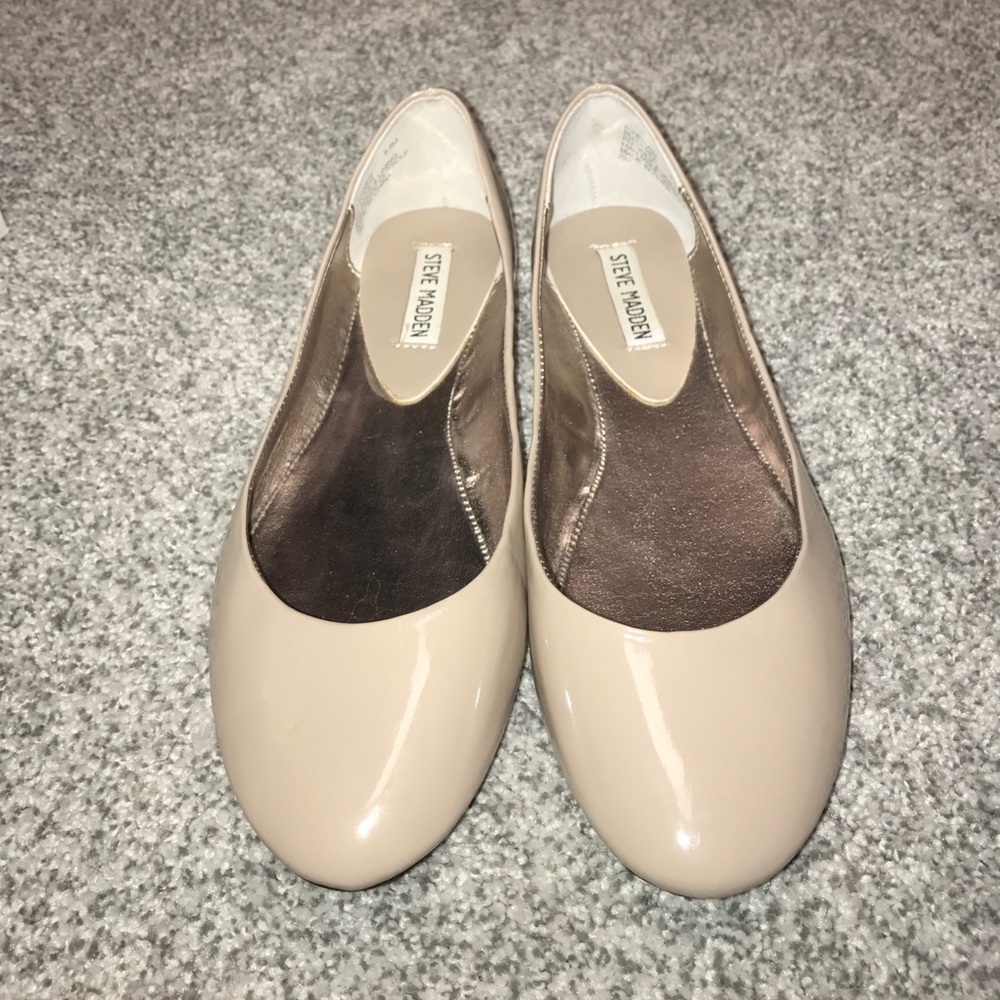 Steve Madden Nude Flats