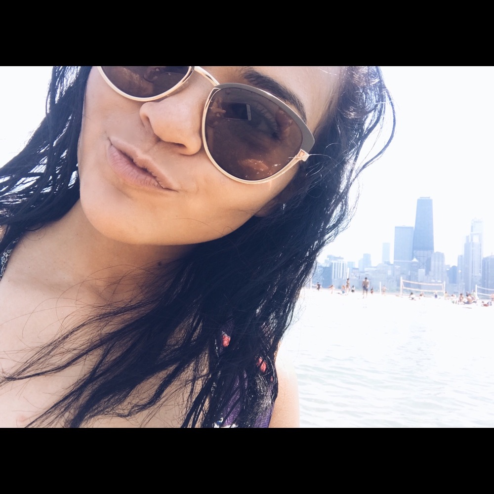 Meet your Posher, Sofia