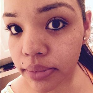 Meet your Posher, Juana