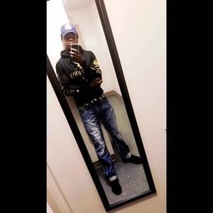 Meet your Posher, Leon