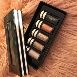 MAC Nocturnals pigments and glitter