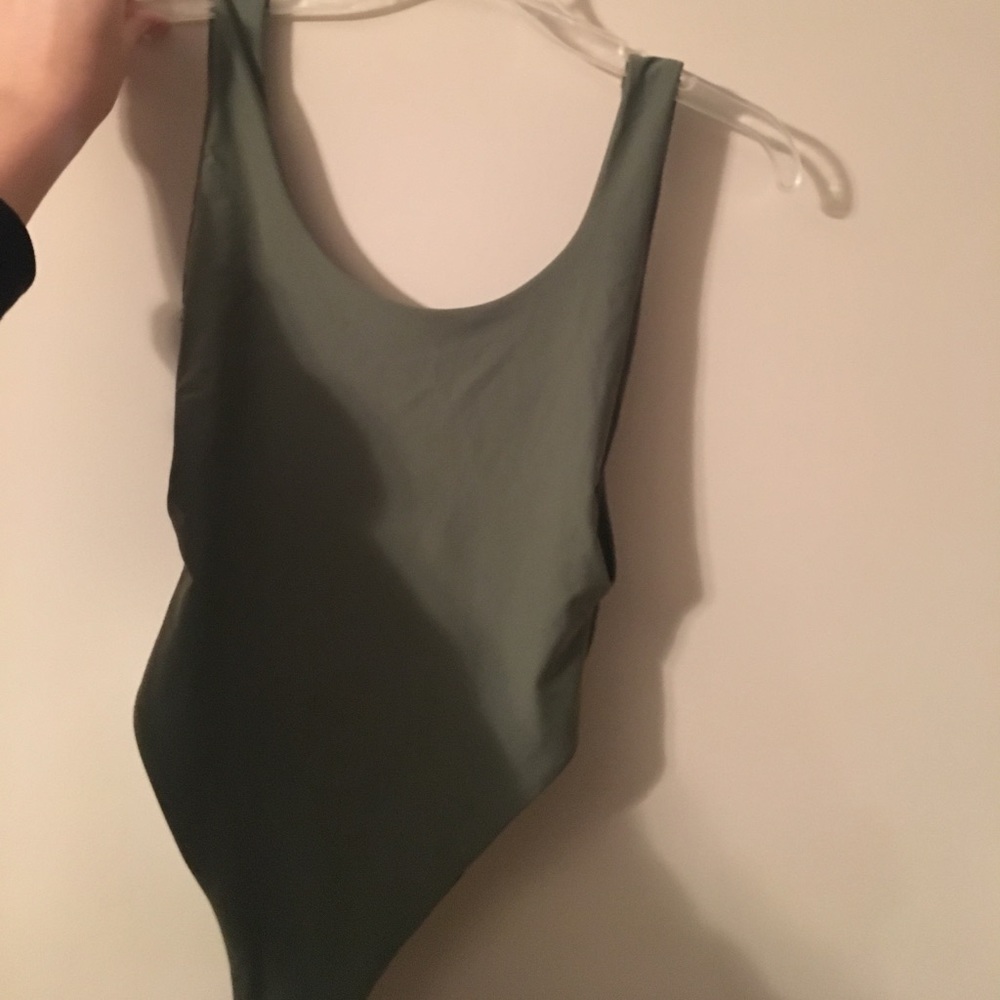 one piece swim suit
