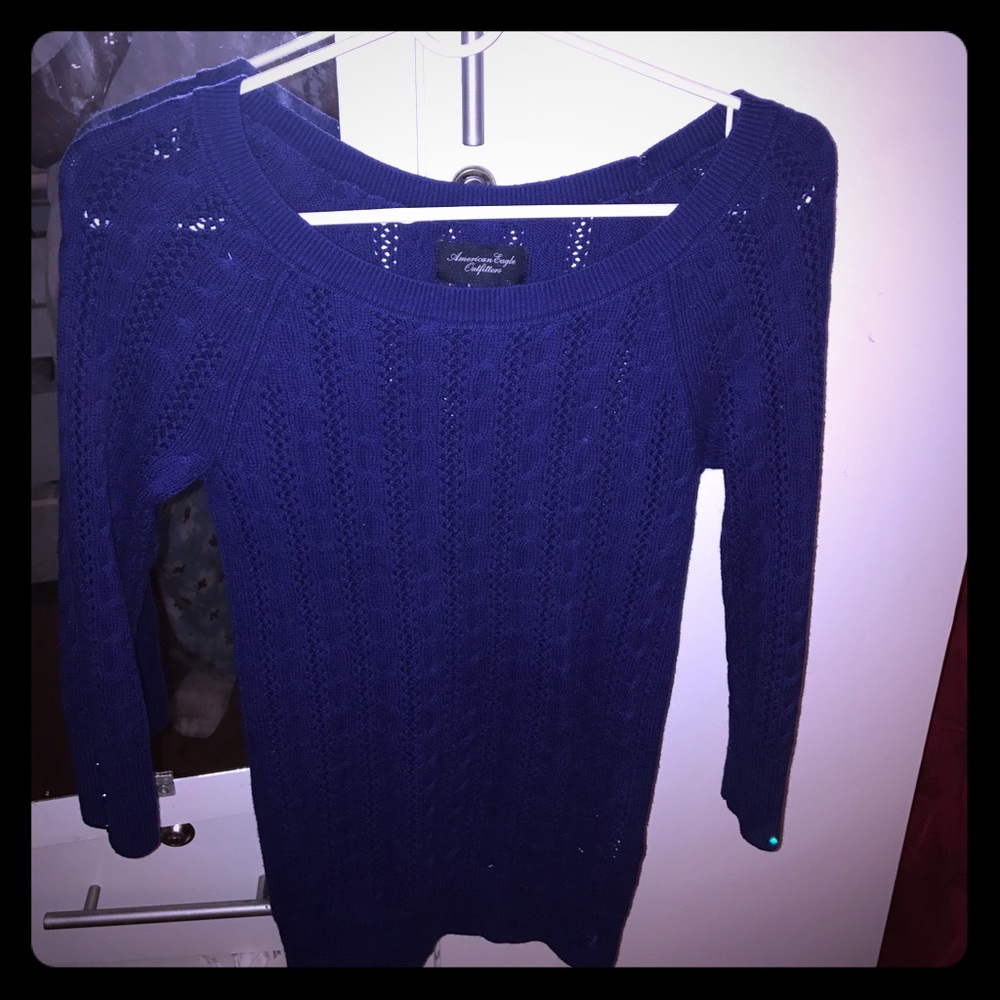 American eagle sweater