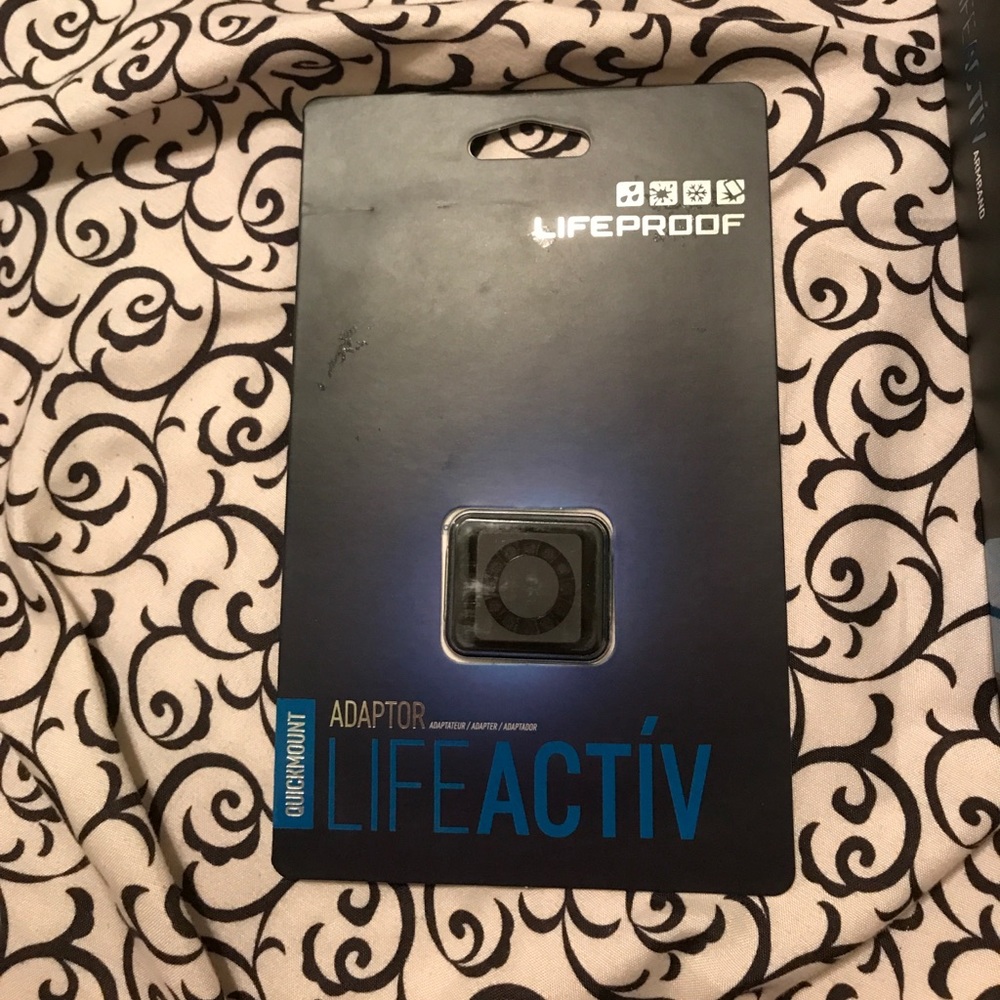 Lifeproof phone quickmount running armband/adaptor