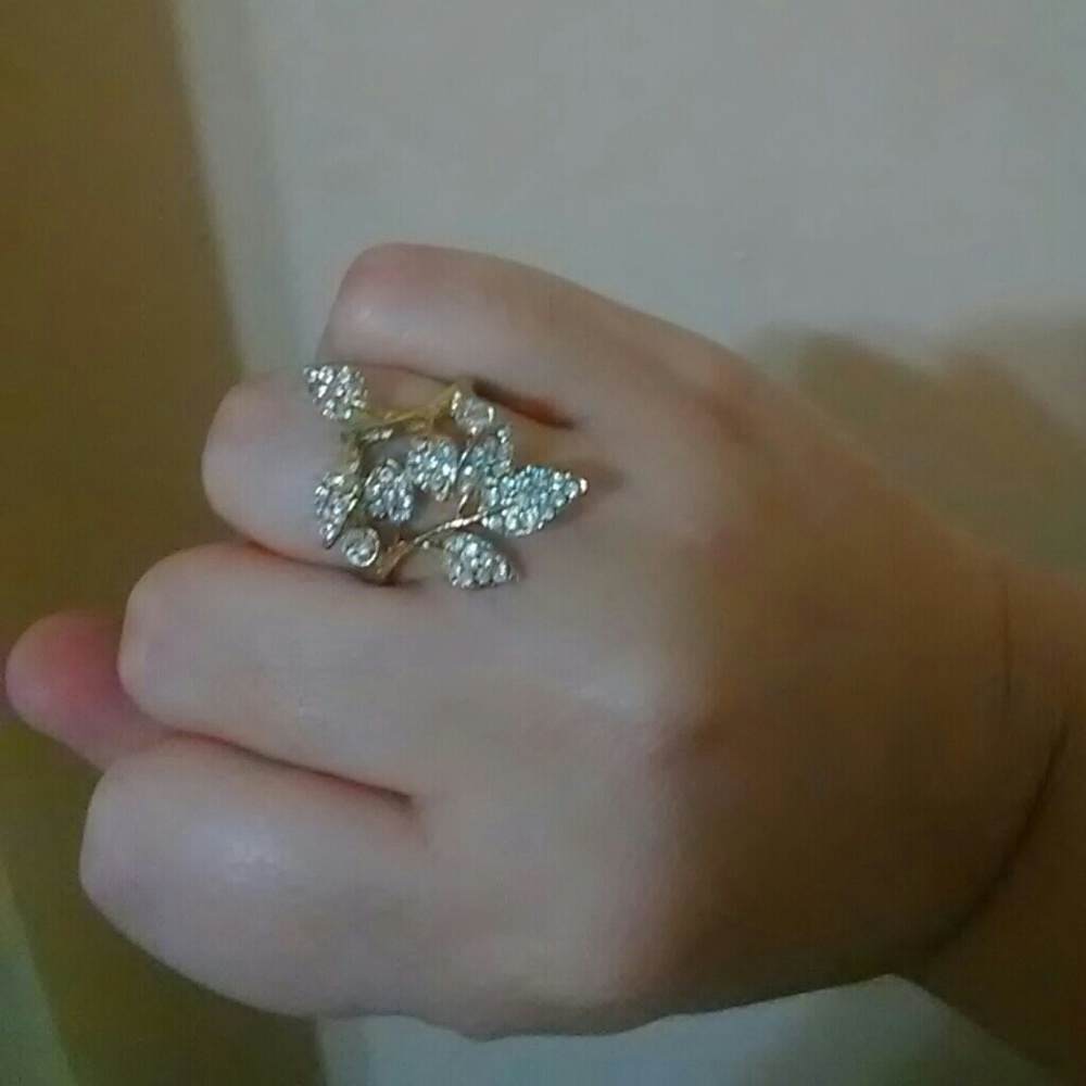 Unique leaf wrap ring - Picture 2 of 2