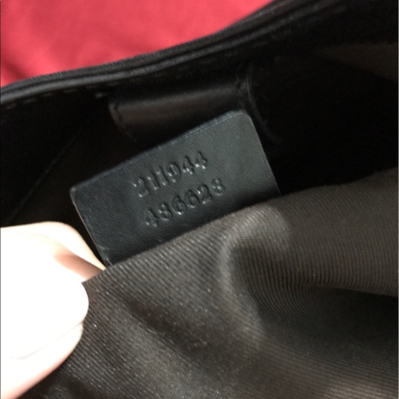 Gucci "Sukey" Medium Tote - Picture 3 of 8