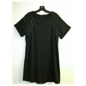 Peek-a-boo Dress 👗