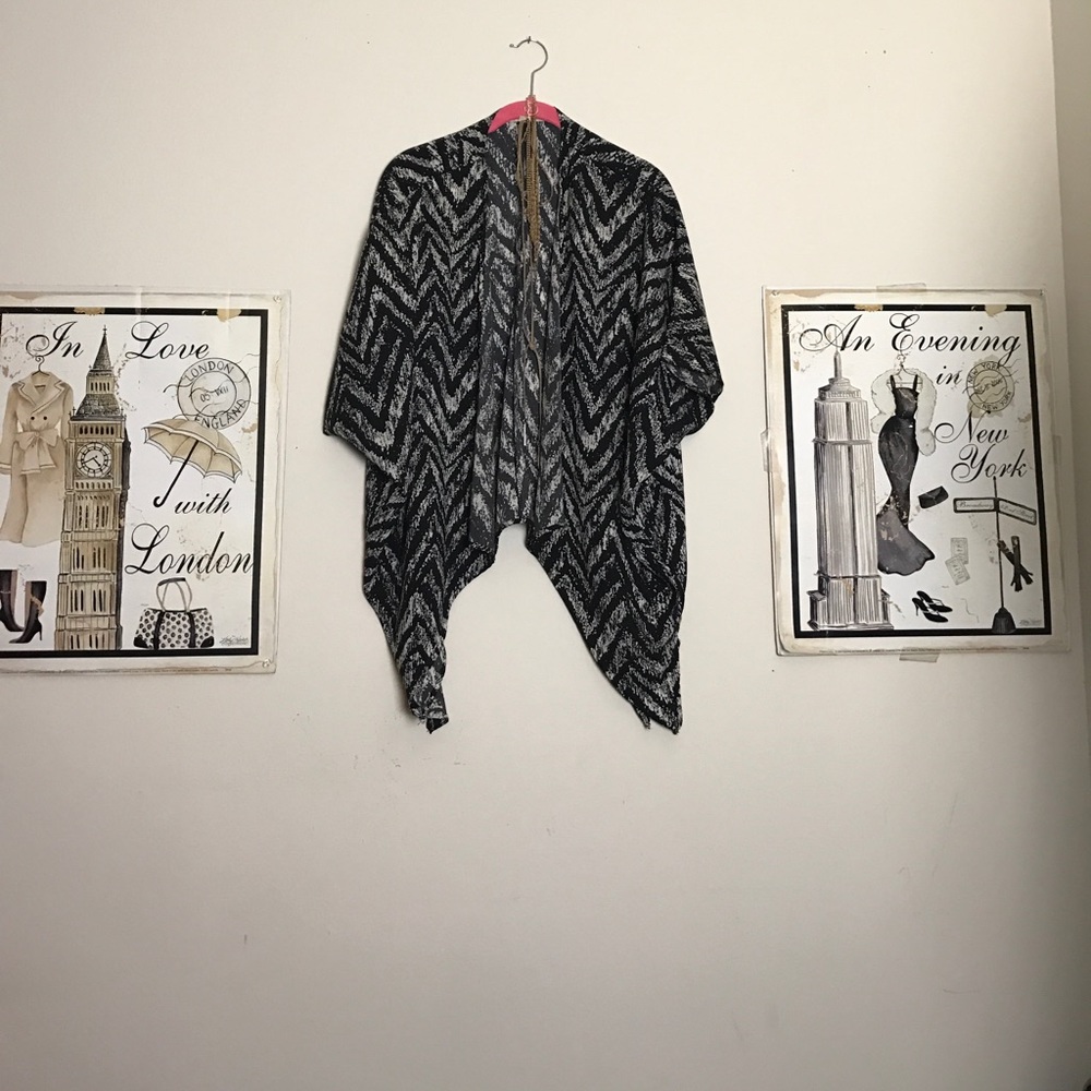 Boho Babe Black and Ivory Tunic