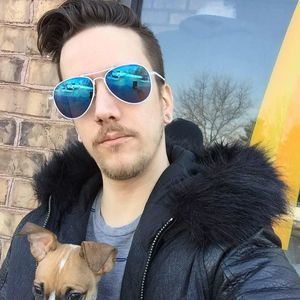 Meet your Posher, Bobby