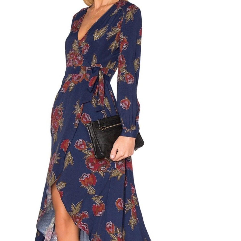 ASTR Wrap front dress with button and tie closure