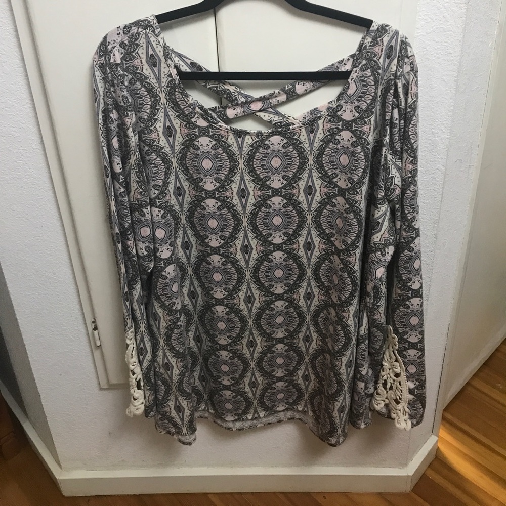 Maurices Long Sleeve Top