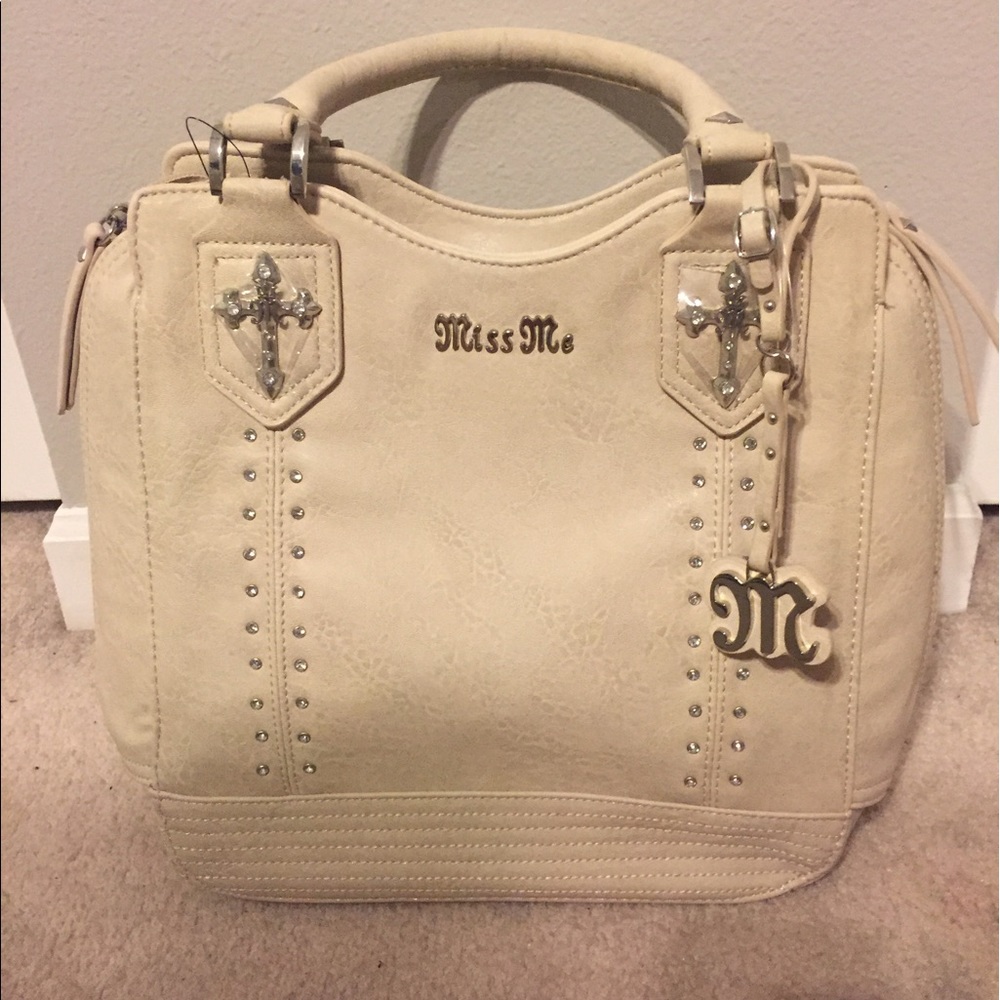 Cream/light tan/beige Miss Me purse