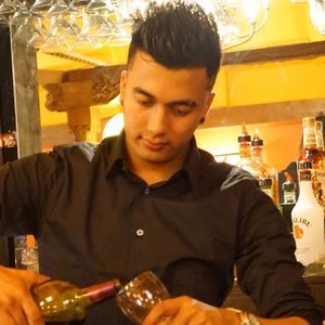 Meet your Posher, Ha n