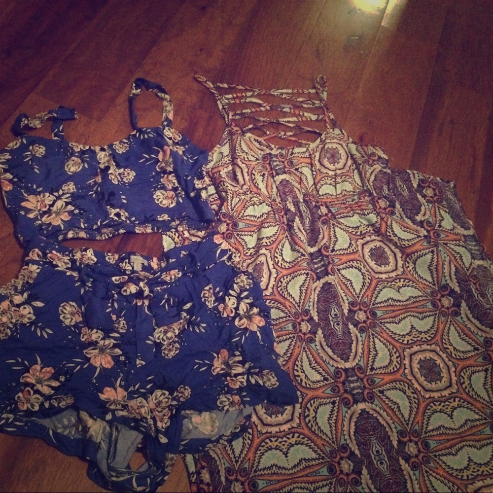 Two piece set and maxi bundle!