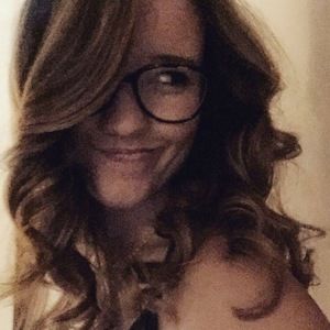 Meet your Posher, Liz
